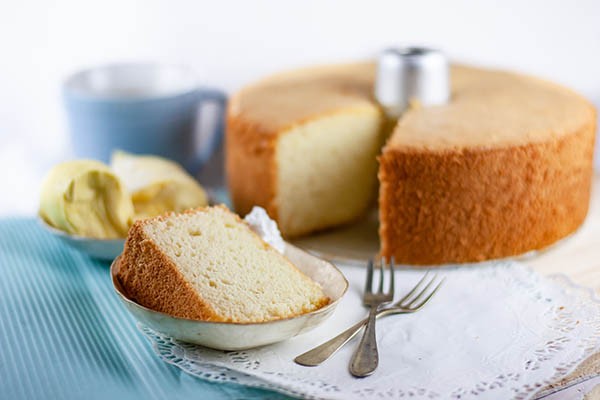 Vanilla Chiffon: Indonesian Oven-Baked Fluffy Cake Amazing Oriental