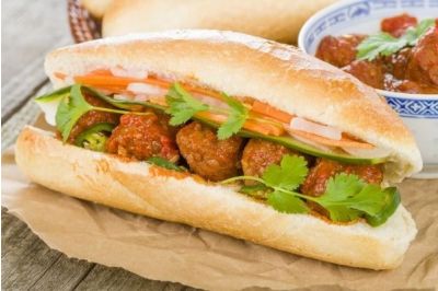 Banh Mi Thit Vien: Vietnamese Sandwich with Meatballs