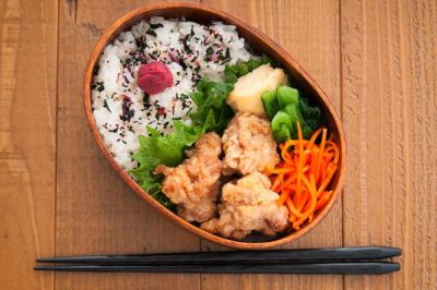 上班必备：炸鸡便当