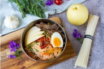 Bibim Guksu: Korean Spicy Somen Noodles