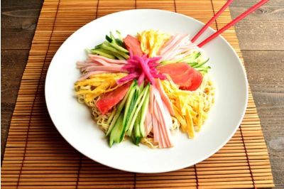 中华 冷面 / Hiyashi Chuka: Chinese Style Cold Ramen Noodles