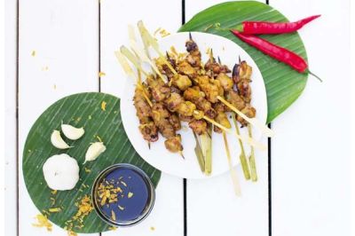 印尼沙爹鸡肉串 / Indonesian Chicken Satay Skewers