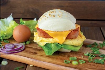 Mantou with Spam and Egg