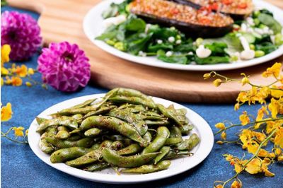 Stir-Fried Edamame Beans 