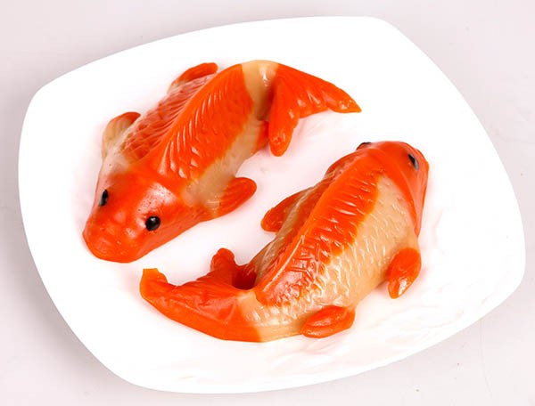 Nian Gao: Chinese New Year's Rice Cake - Main Image